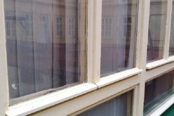 Opravy dřevěných oken a dveří