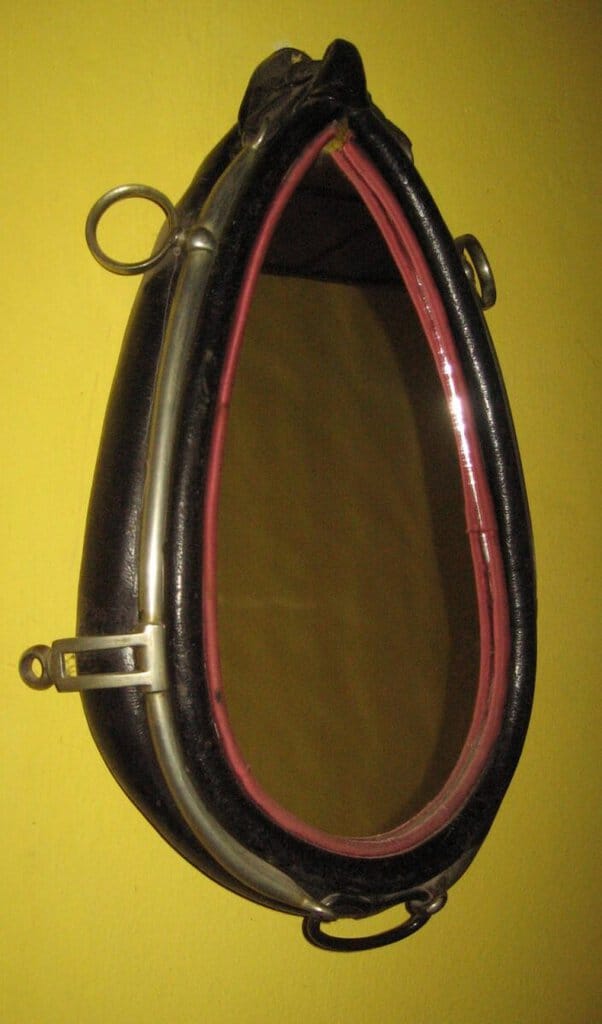 Nabízím zrcadlo do bazaru, prodej, nabídka, prodám, bazarové zboží.