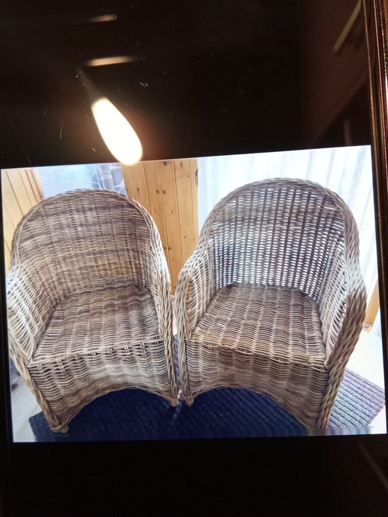 Bazar, nabídka, prodej, nabízím, prodám ratanová křesla vhodná do interiéru i exteriéru.