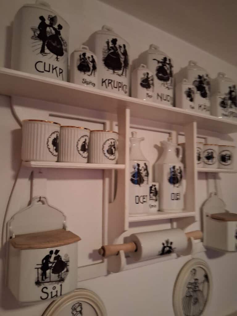 Bazar, nabídka, prodej, nabízím, prodám dekor s motivy z bazaru.