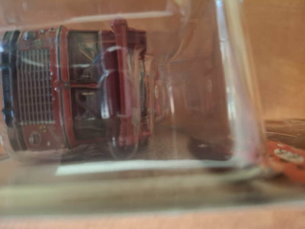 Hasičské auto, nabídka na prodej, vhodné pro sběratele nebo modeláře.