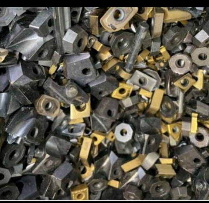 Bazar, nabídka, prodej kovových součástek, nabízím, prodám.