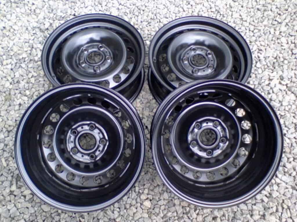 Bazar, nabídka, prodej, nabízím, prodám hliníkové disky na auto.