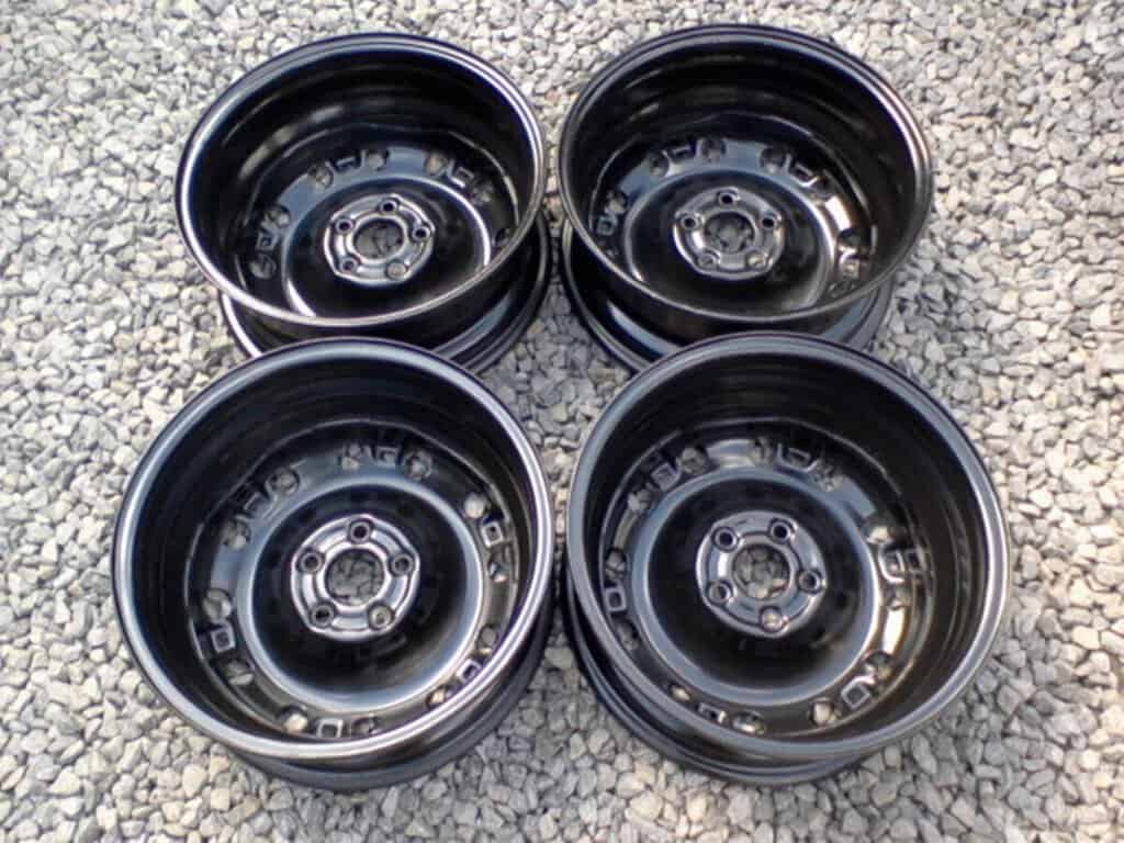 Bazar, nabídka, prodej, nabízím, prodám hliníkové disky na auto.