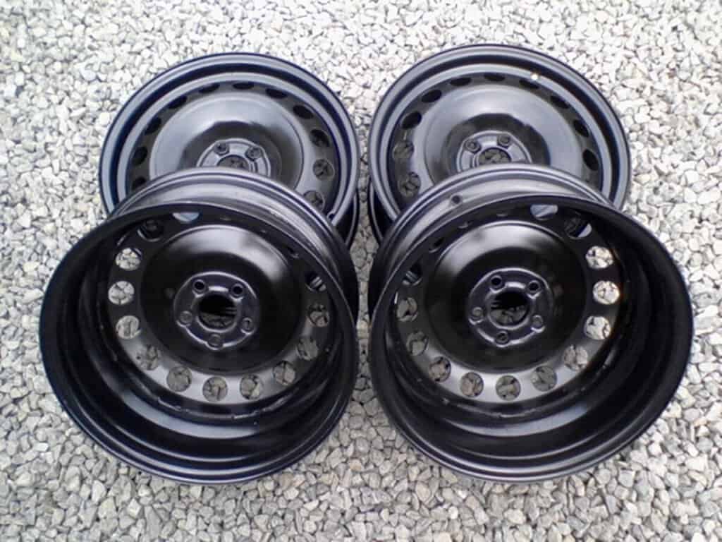 Bazar, nabídka, prodej, nabízím, prodám hliníkové disky na auto.