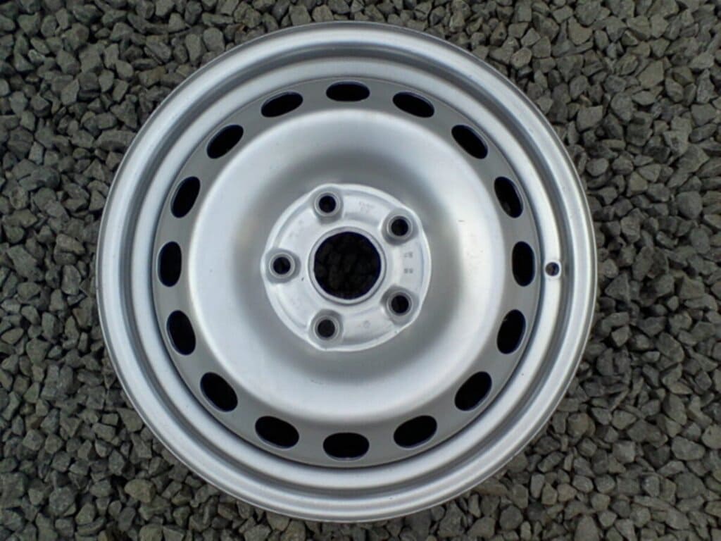 Bazar, nabídka, prodej, nabízím, prodám hliníkové kolo na auto.