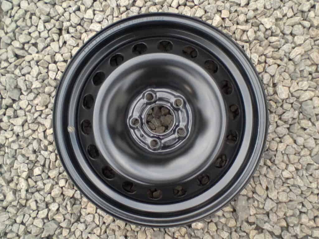 Bazar, nabídka, prodej, nabízím, prodám hliníkový disk na auto.