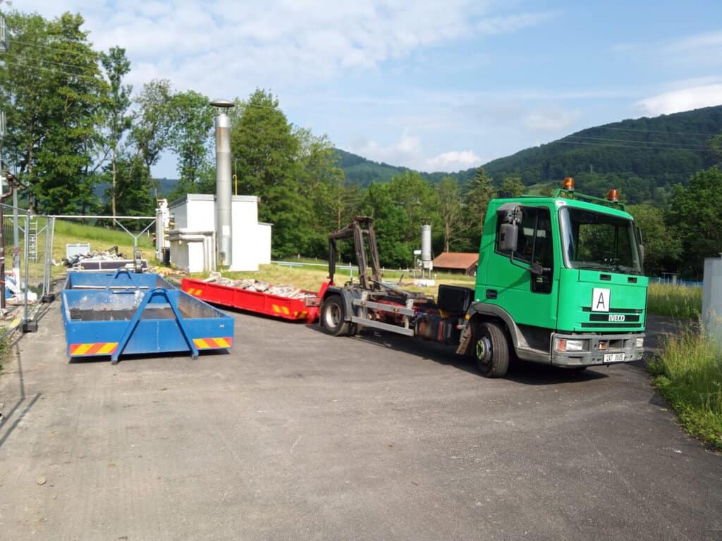 Bazar, nabídka, prodej, nabízím, prodám.