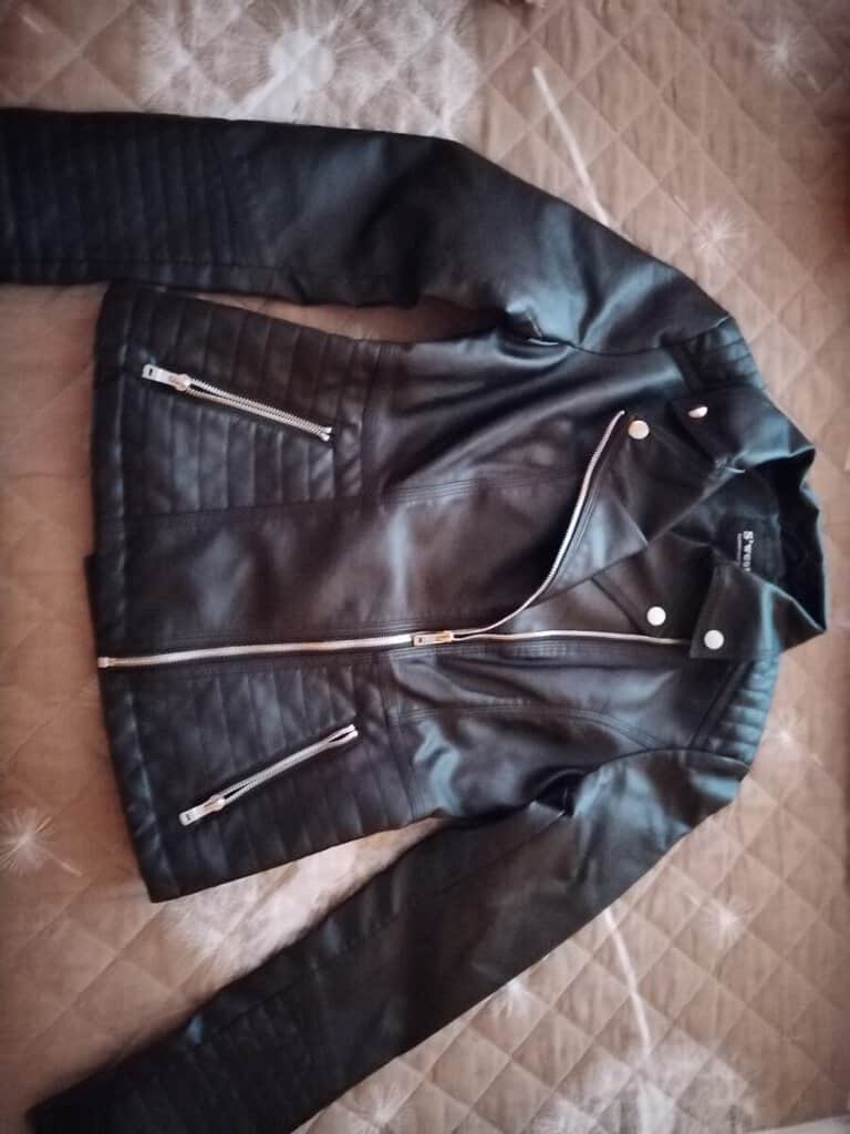 Bazar, nabídka, prodej, nabízím, prodám koženou bundu.