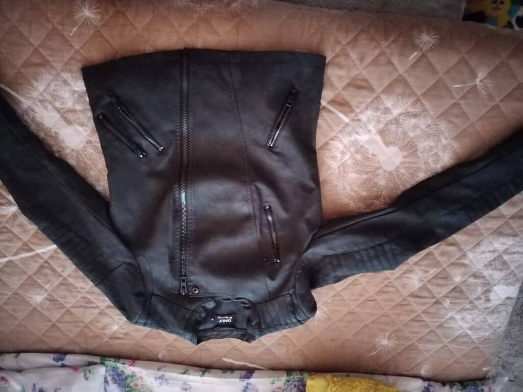 Bazar, nabídka, prodej, nabízím, prodám koženou bundu.