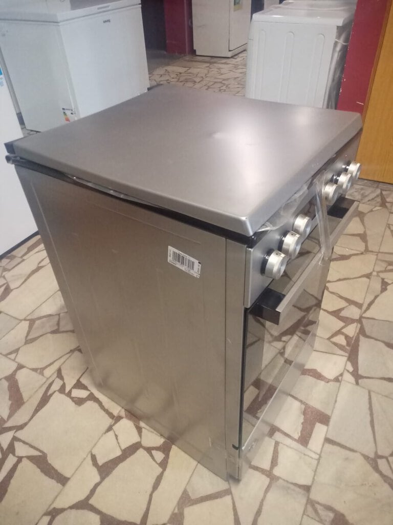Bazar, nabídka, prodej, nabízím, prodám sporák s varnou deskou.